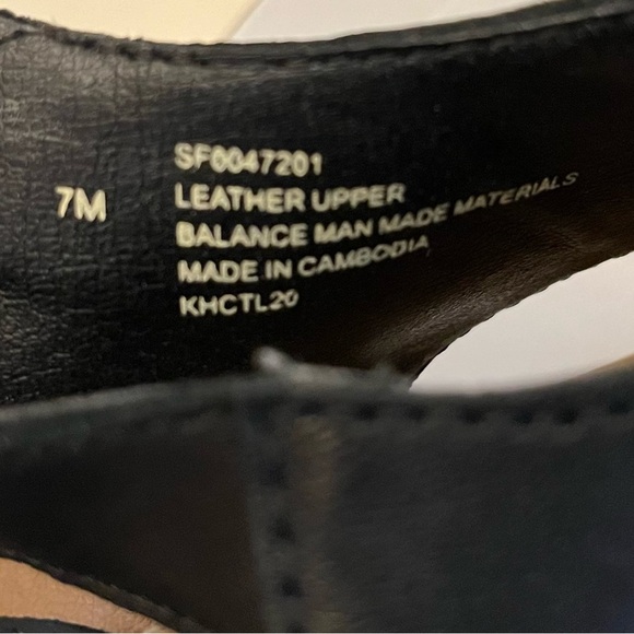 Sofft Gabella black wedge sandal size 7 US women’s. - Picture 7 of 8